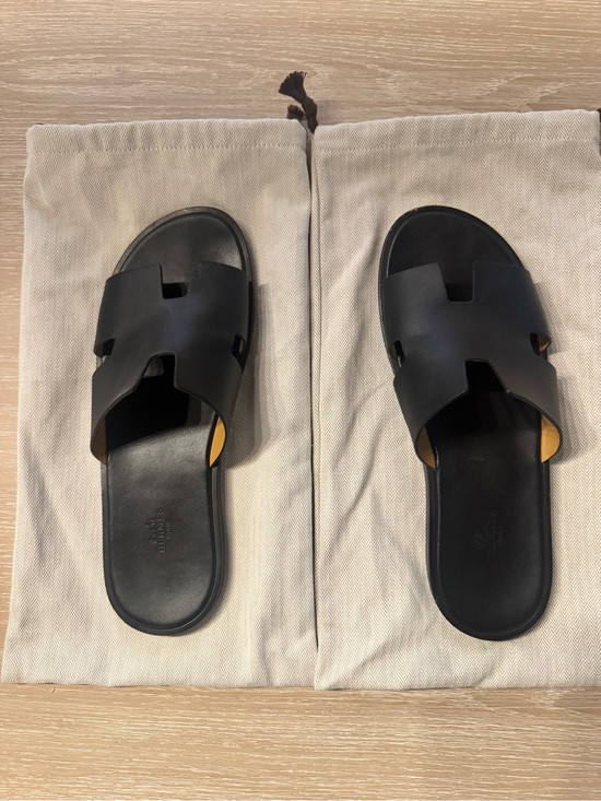 Hermes Other - Men's Hermes Black Leather Izmir Slide Sandals
